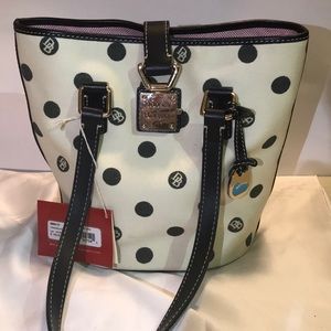 Dooney & Bourke North/South Bucket Bag (BRAND NEW)